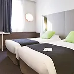 Moxy Hotell 3*