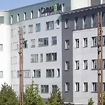 Hotell Moxy 3*