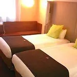 Moxy Hotell 3*