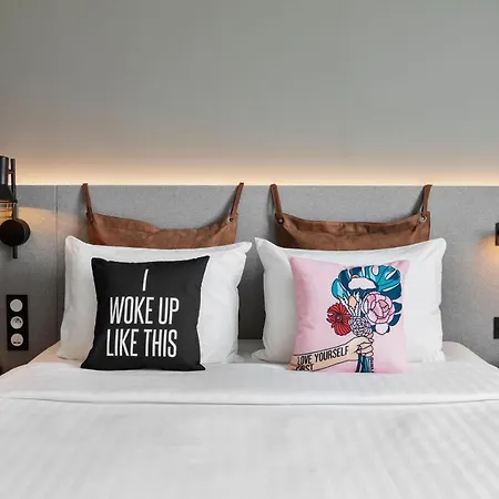 Moxy Hotel