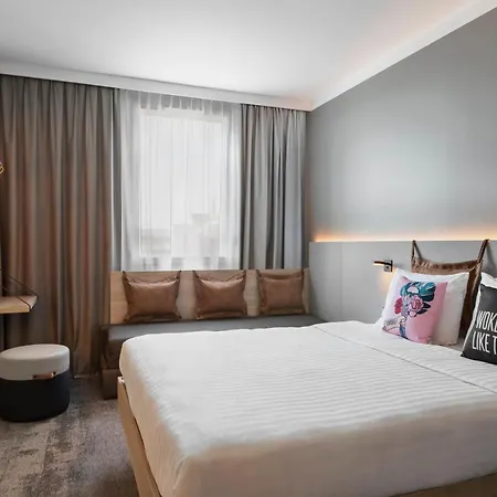 Moxy Hotel