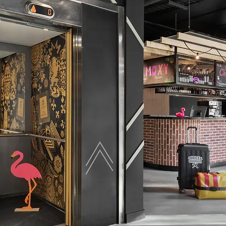Moxy Amiens