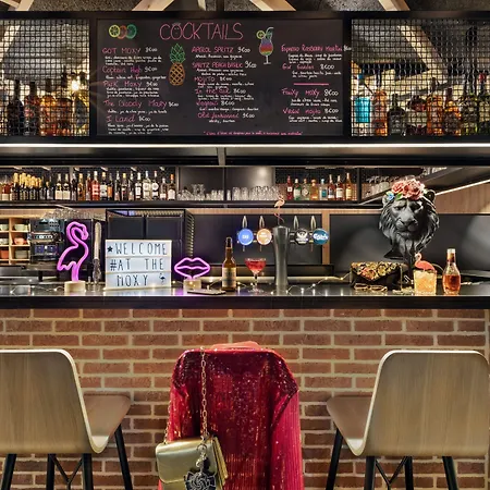 מלון Moxy אמיינס