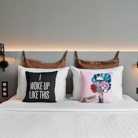 Moxy Hotel