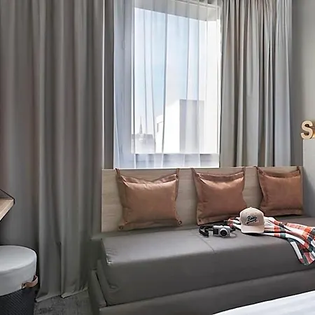 Moxy Hotel